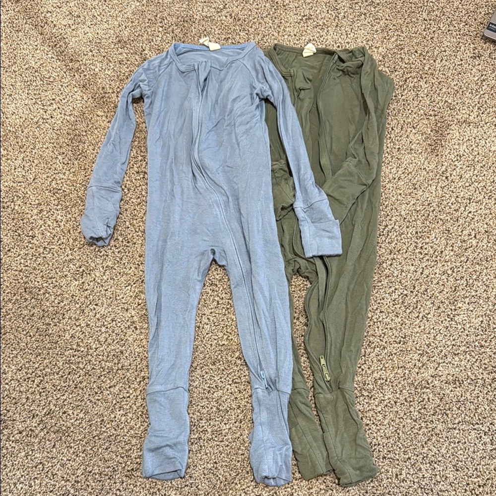 Tenth & Pine Bamboo Blue and Green Baby Onesies